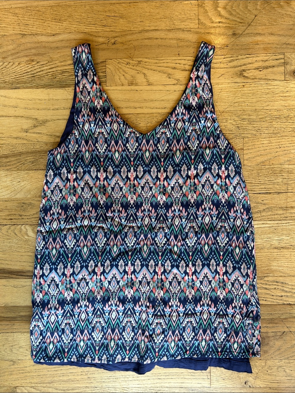 🌸3 FOR $20🌸 Navy Geometric Print Sleeveless Tank Top - Women - Picture 5 of 7